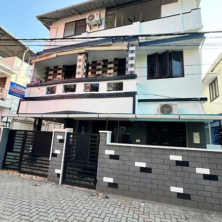 Cozy Haven Διαμέρισμα Kochi Εξωτερικό φωτογραφία